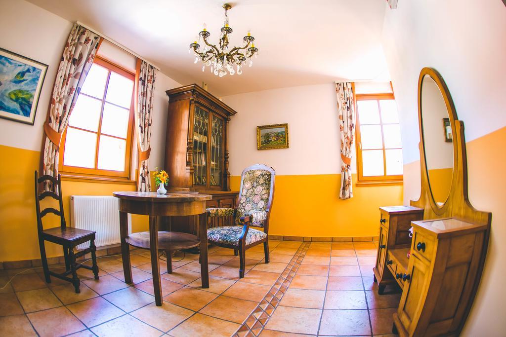 Hotel Kovac Osilnica Bagian luar foto