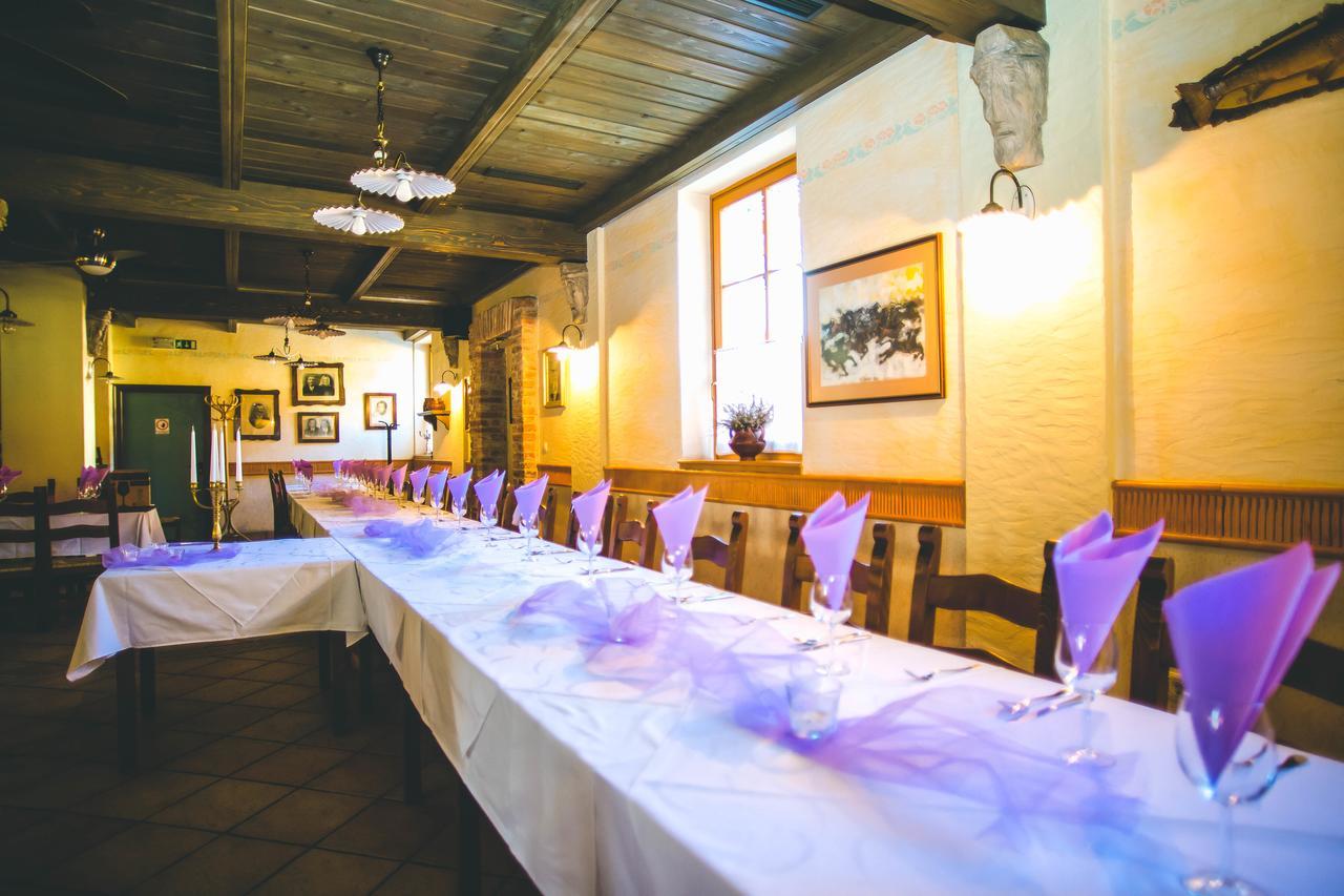 Hotel Kovac Osilnica Bagian luar foto